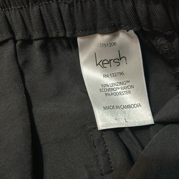 Kersh women’s shorts drawstring waist black Size large - Picture 4 of 4